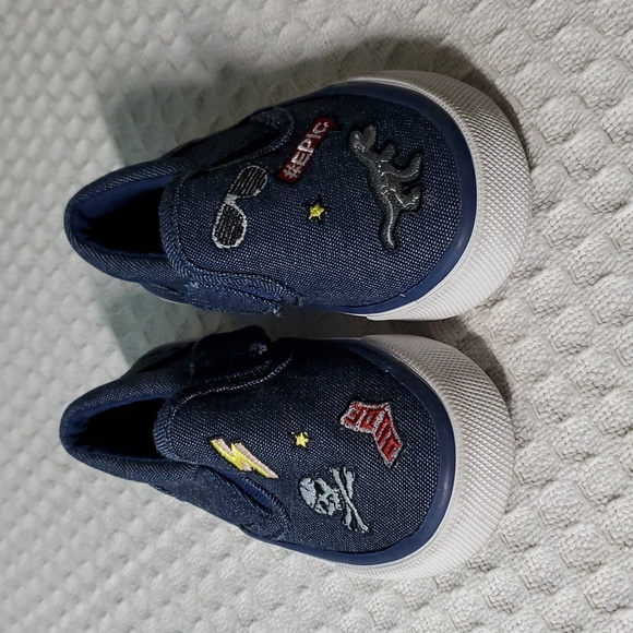 Place kids denim sneakers size 6 - Picture 2 of 9